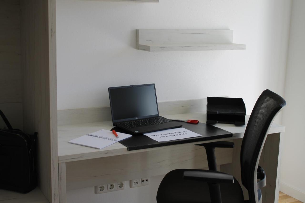 Wg Zimmer In Der Land Of Living Regensburg Келхайм Екстериор снимка
